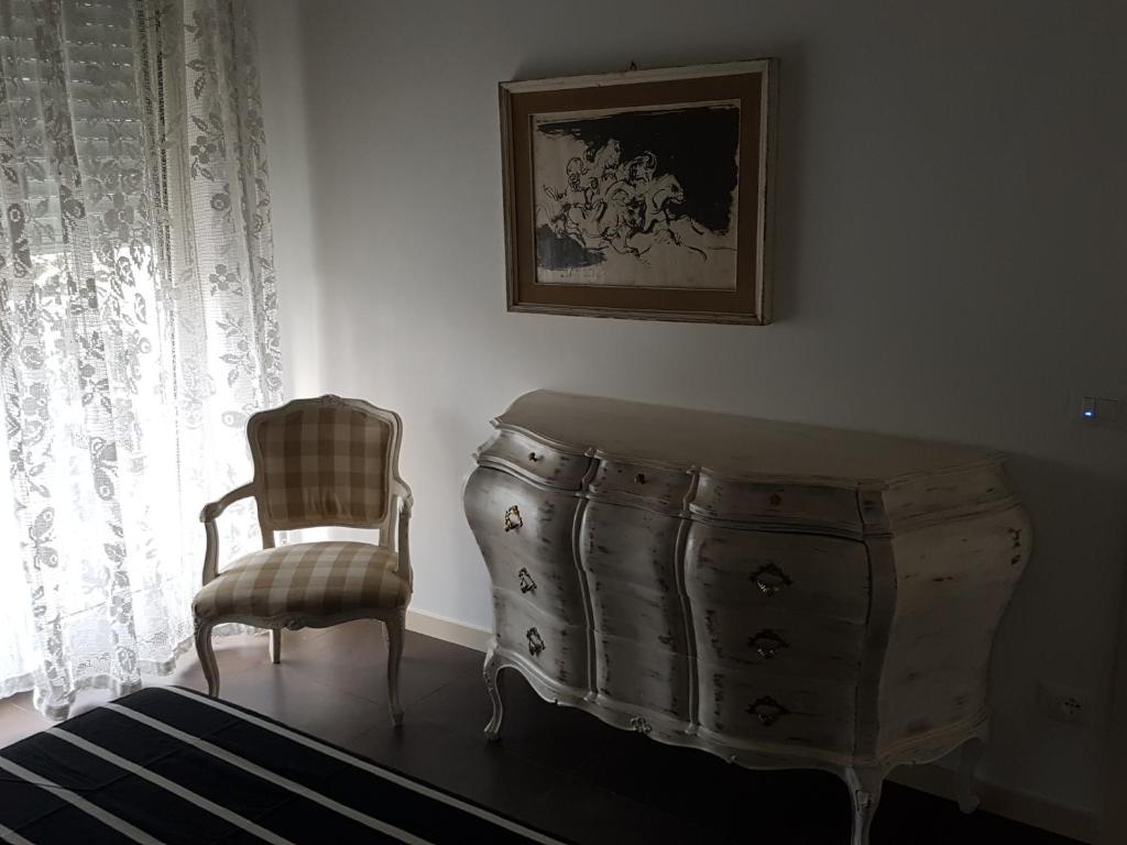 A seating area at Casa Savoia