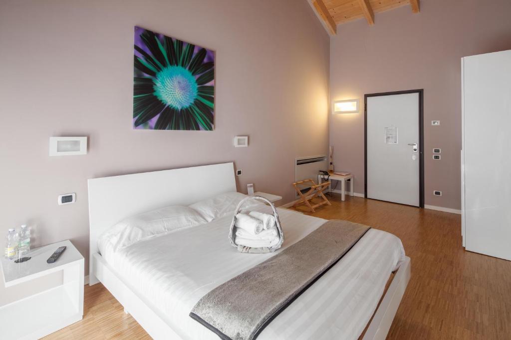 Zdjęcie z galerii obiektu Tenuta Valdorso - Agri Resort w mieście Montechiaro D'acqui