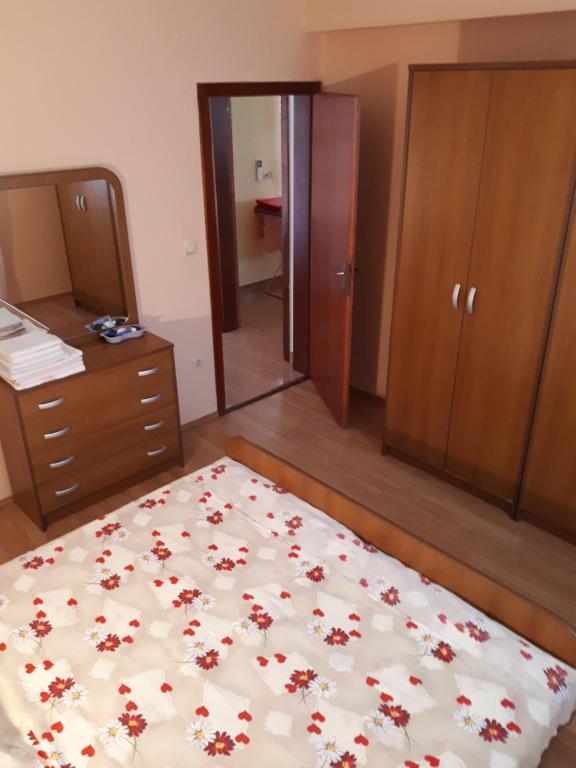 Postel nebo postele na pokoji v ubytování Apartmani Lucia