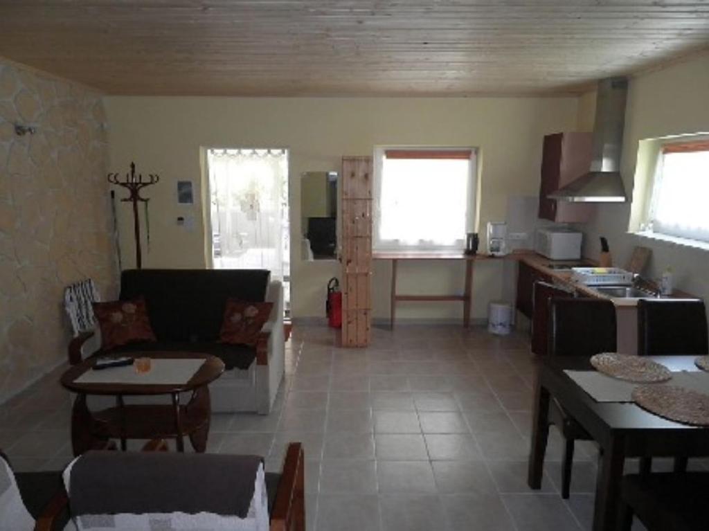 Posedenie v ubytovaní Apartamenty Beata Wisełka