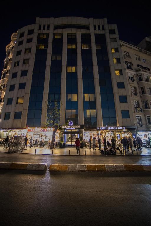 فضای داخلی Taksim Square Hotel در استانبول - تصویر ۳