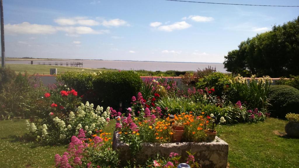 La campagne a la mer
