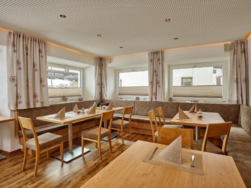 Posezení v ubytování Gasthof Hotel Post