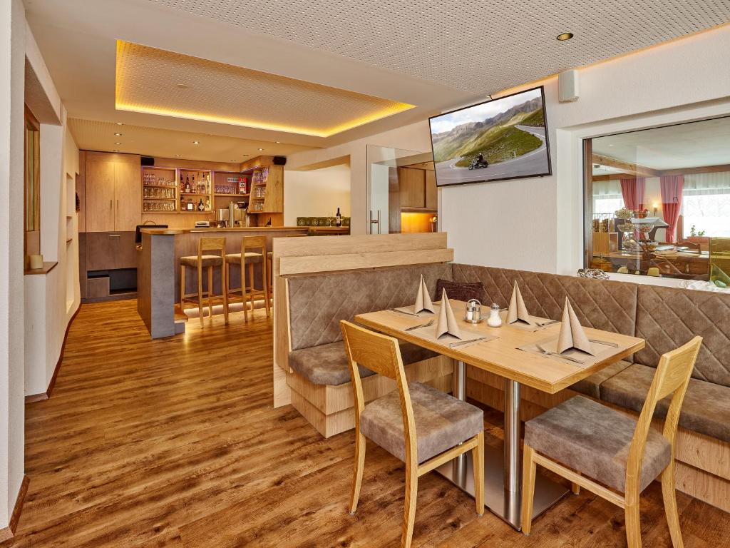 Kuchyň nebo kuchyňský kout v ubytování Gasthof Hotel Post