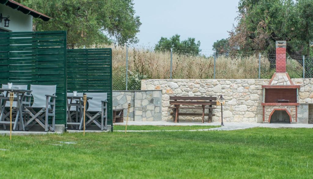 Ogród w obiekcie Mirabilia Boutique Hotel