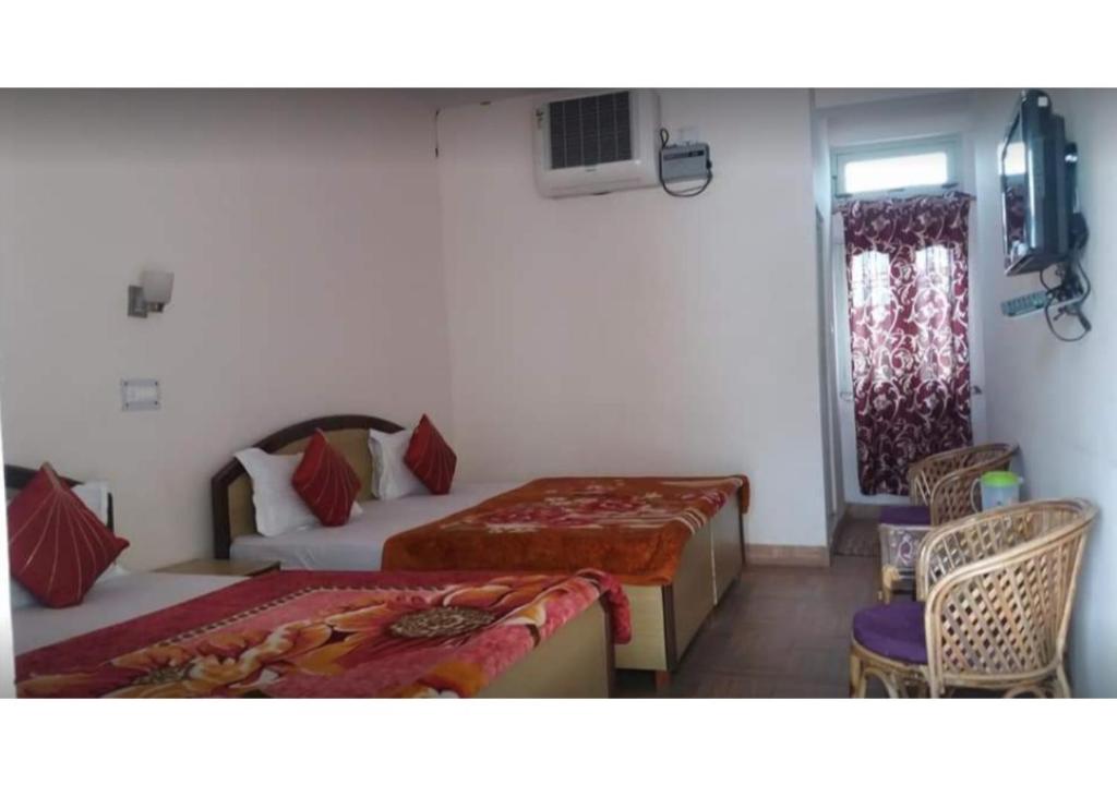 Sahaj Villa - Chambre Quadruple De Luxe