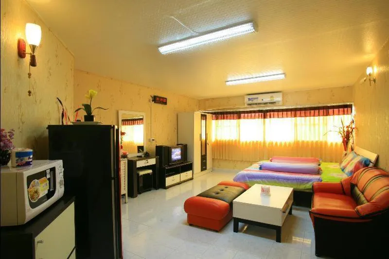 Deluxe at Popular Condo, Bangkok, Thailand