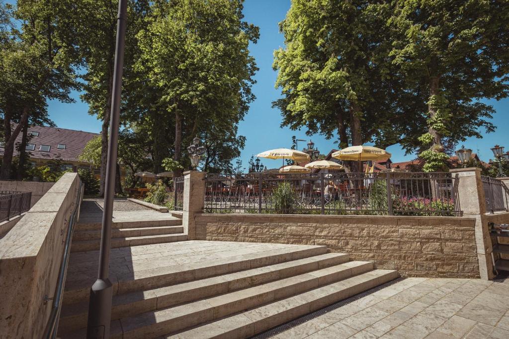 Hotel & Gaststätte zum Erdinger Weißbräu - Resim 22