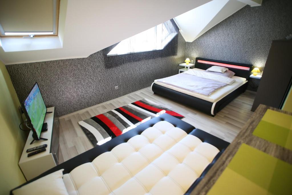 Centrum Lux 2 Apartmanok - Apartamento De Estudio
