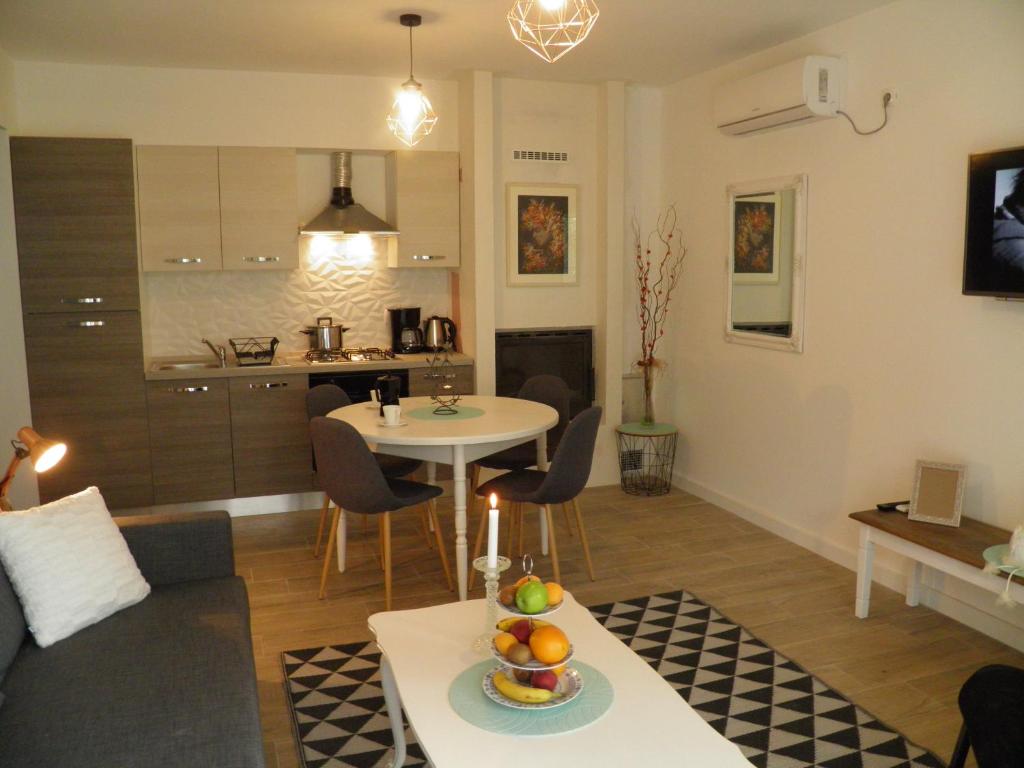 Apartments Marta 1 - 11