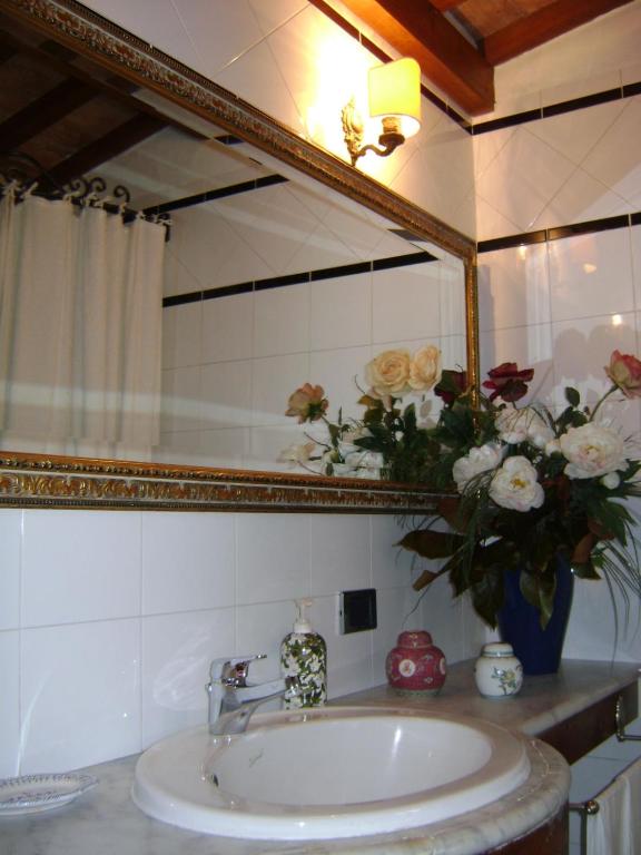 Koupelna v ubytování Villa Carlotta con piscina