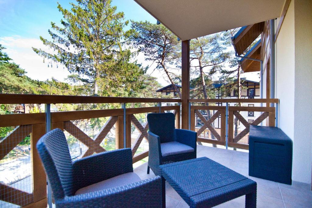 Balkon lub taras w obiekcie Mi Casa Holidays Rezydencja Park Rodzinna