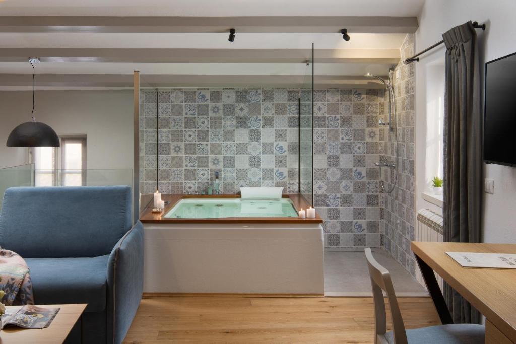 Hotel La Grisa - Suite With Spa Bath