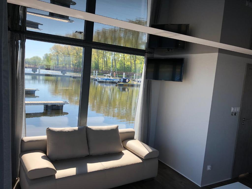 Hausboot- Domy na wodzie - Houseboat Porta Mare - Departamento