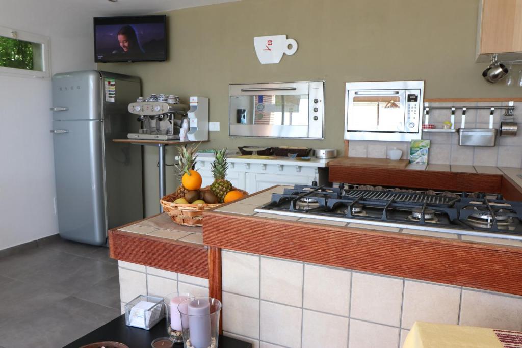Kuchyňa alebo kuchynka v ubytovaní B&B Vista sul Mare