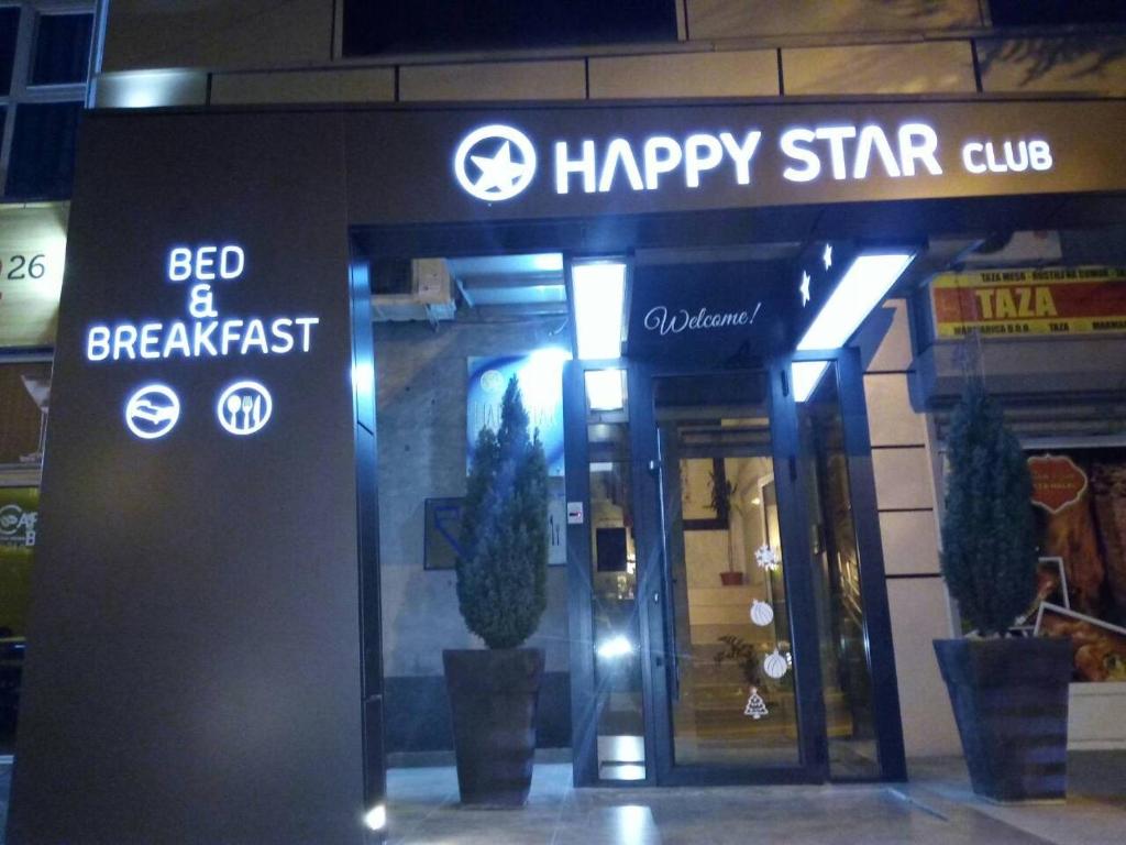 Majutusasutuses Happy Star Club olev sertifikaat, autasu, silt või muu dokument
