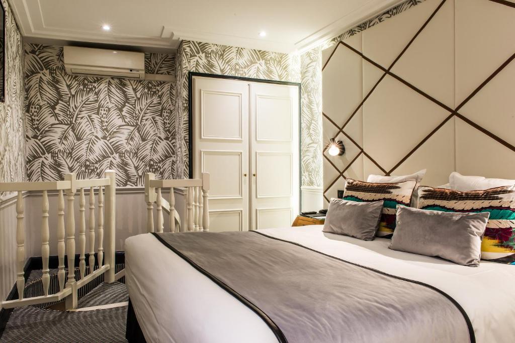 Hôtel Jardin Le Bréa - Resim 26