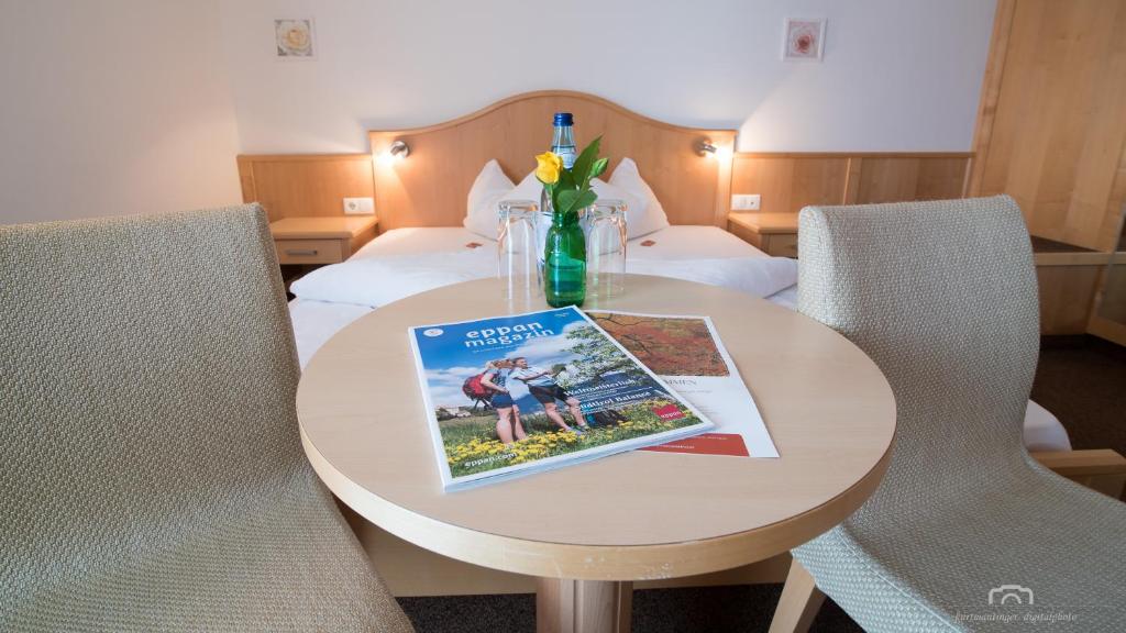 Postel nebo postele na pokoji v ubytování Kreuzstein Bed&Breakfast