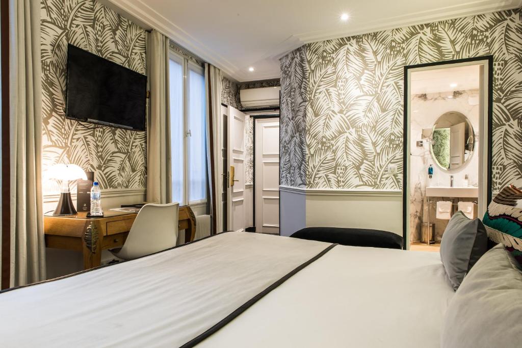 Hôtel Jardin Le Bréa - Resim 18