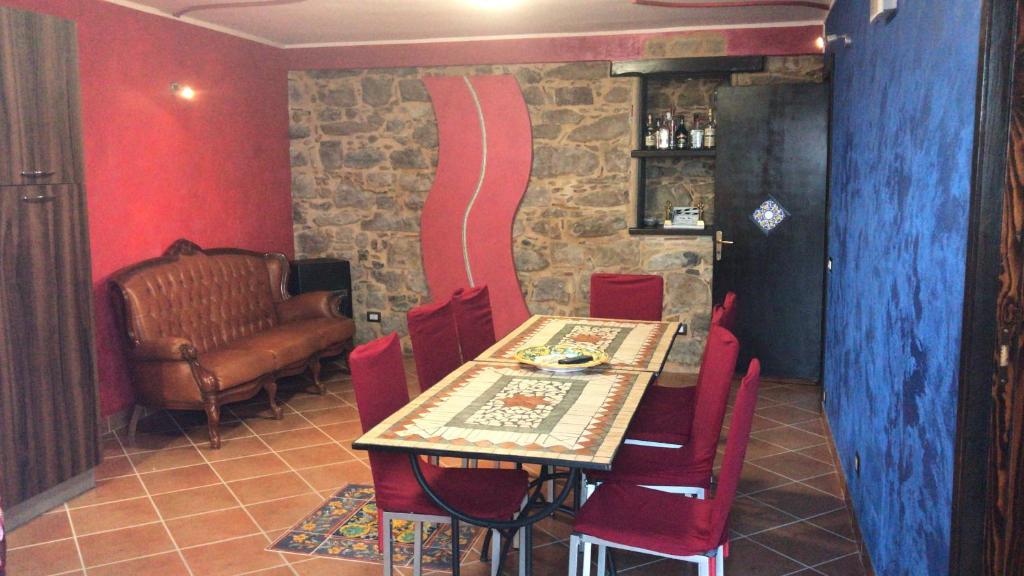 Posedenie v ubytovaní Jomery Home