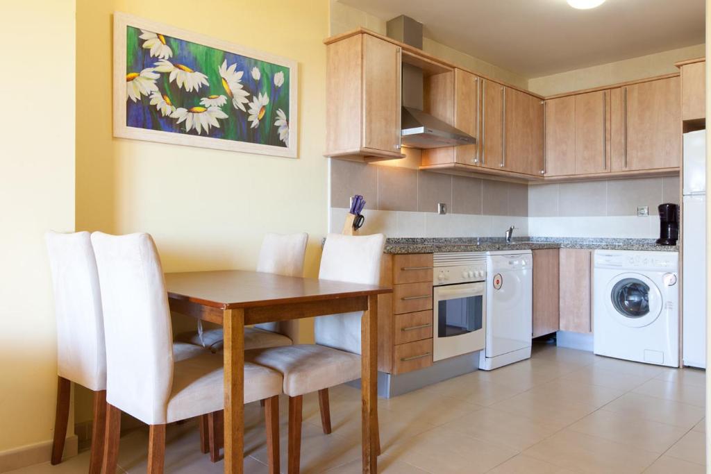 Apartamentos Playamarina - Two-Bedroom Apartment (2-4 Adults)