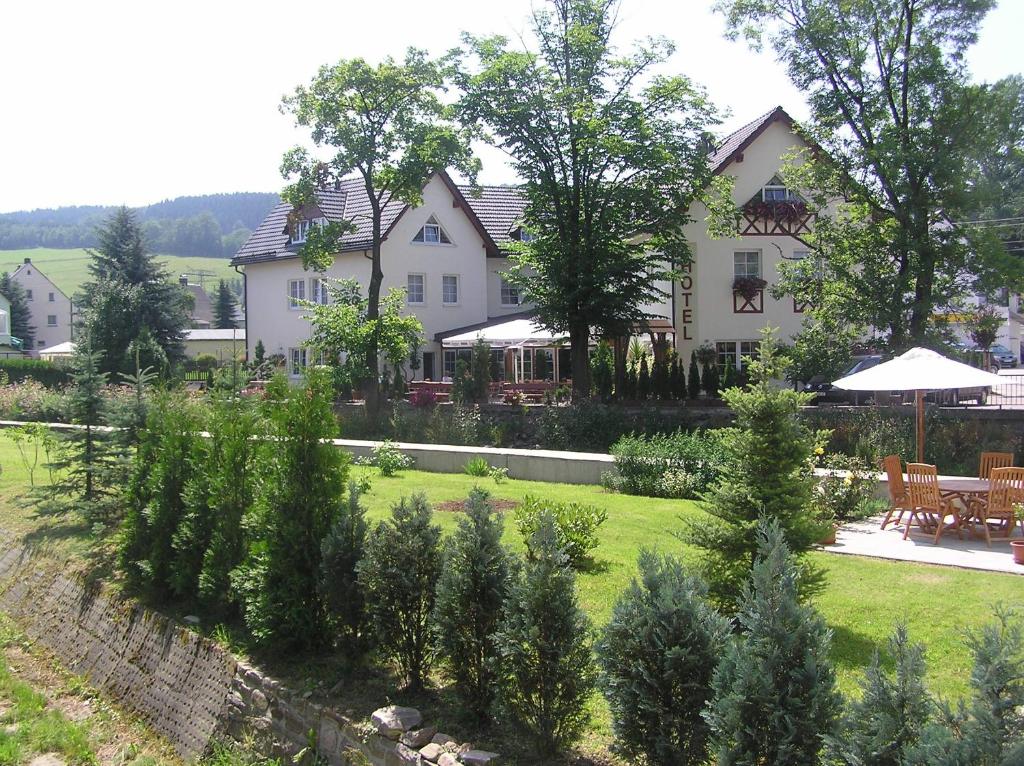 Budynek, w którym mieści się hotel