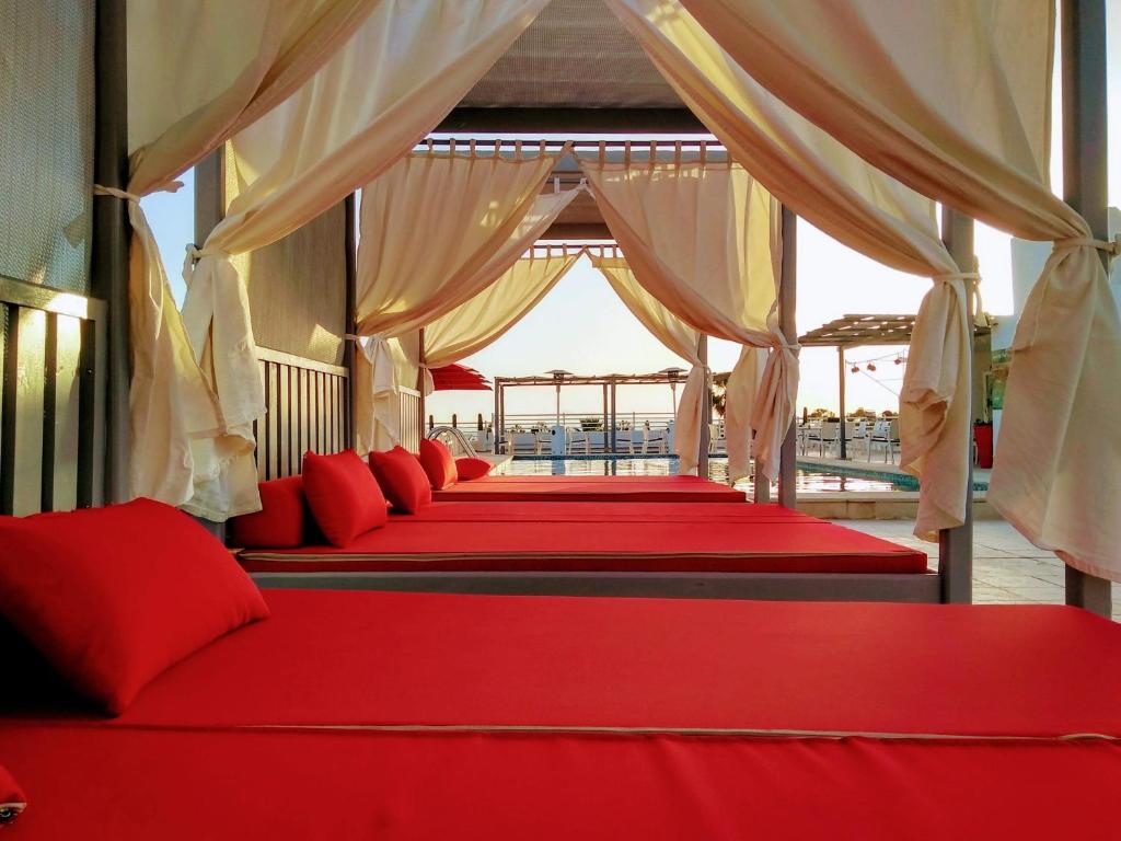 Postel nebo postele na pokoji v ubytování Hotel La Residence Hammamet