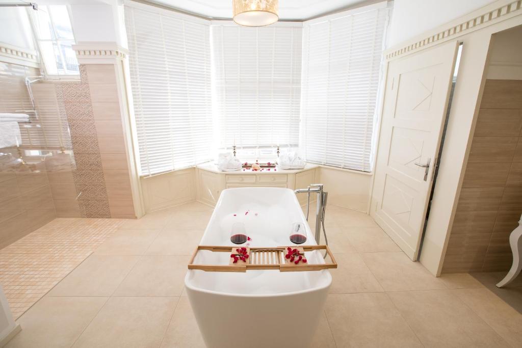 Koupelna v ubytování Hotel Amts-Apotheke