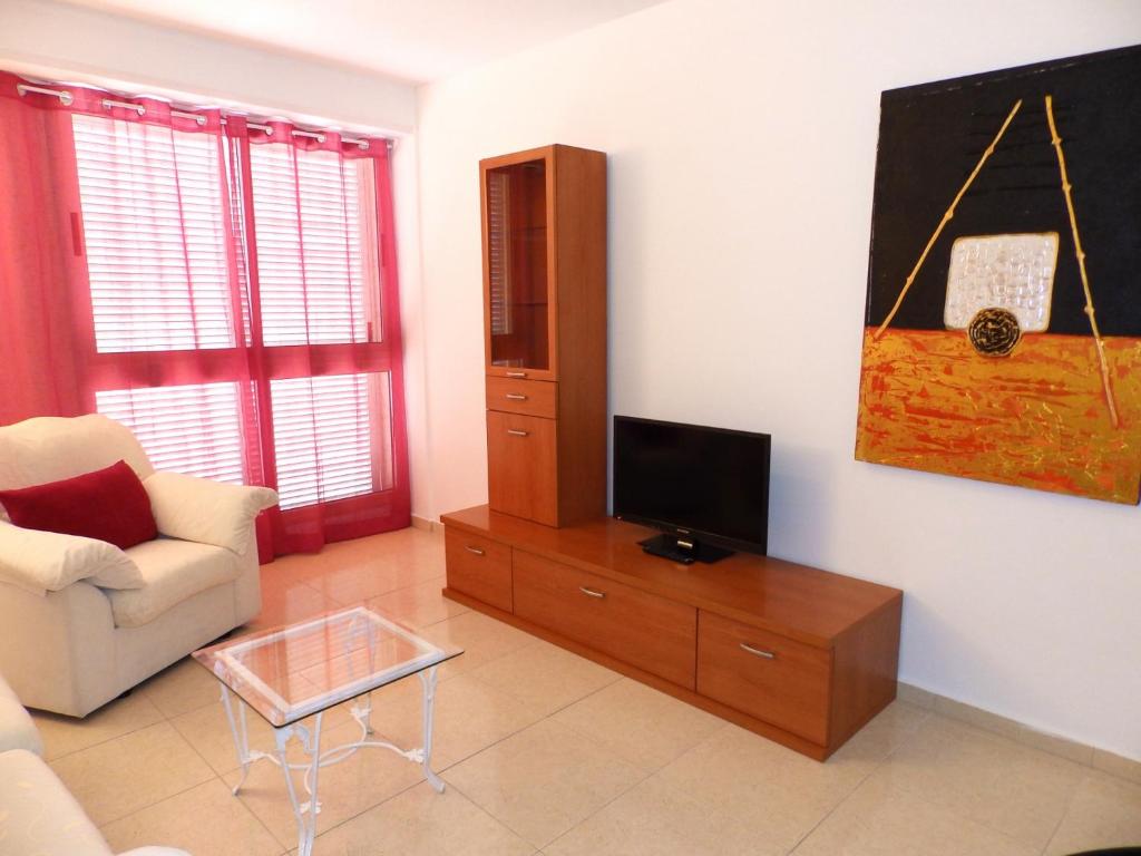 TV a/nebo společenská místnost v ubytování Apartamentos Medano - La Ladera