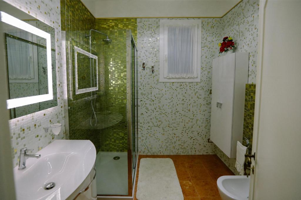 Koupelna v ubytování B&B Beroni a Venezia