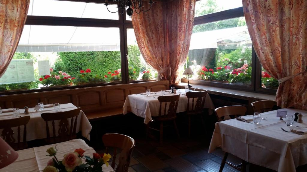 Restaurace v ubytování Hostellerie Reeb