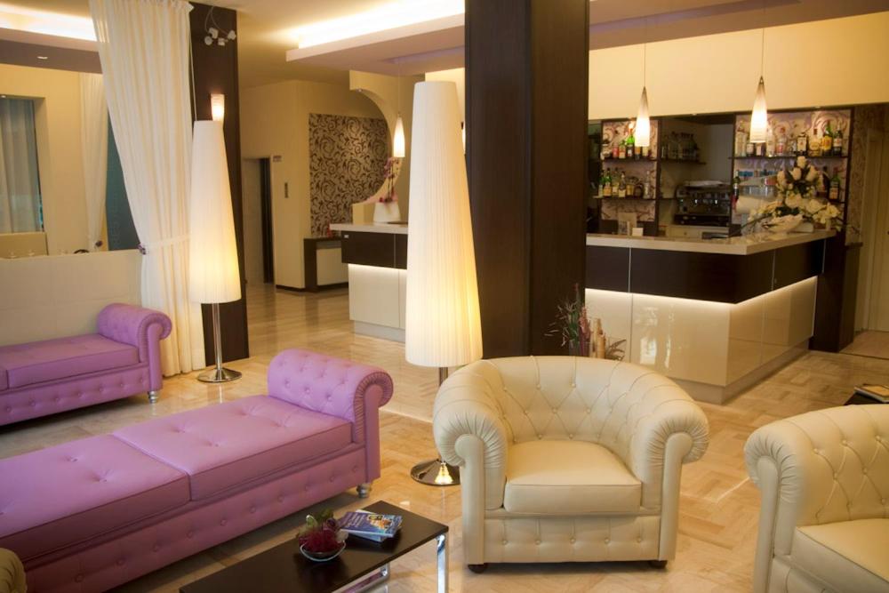 Posezení v ubytování Hotel De Londres