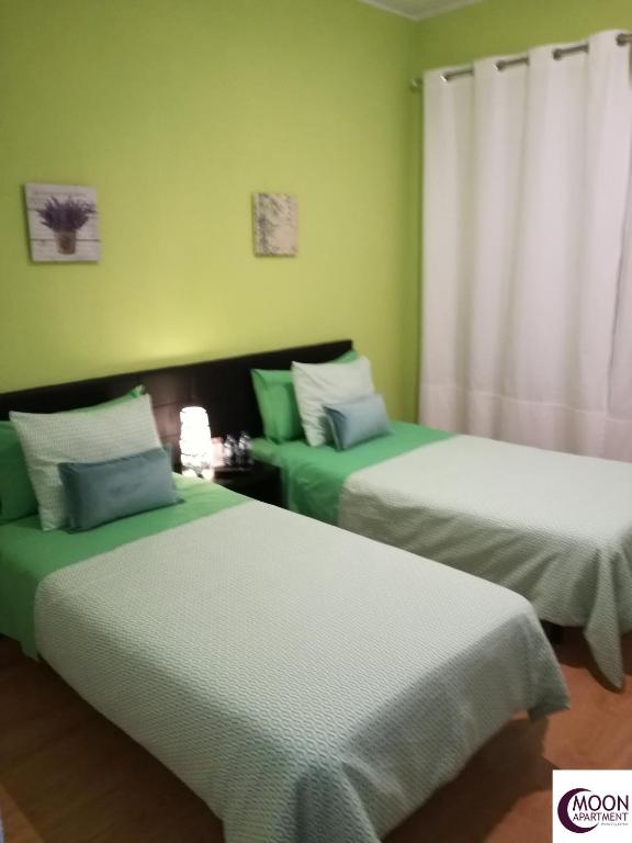 Moon City Center Apartment