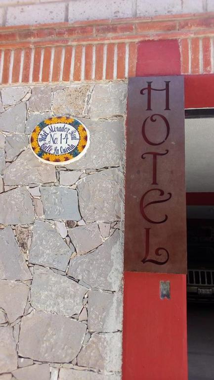 Certifikát, hodnocení, plakát nebo jiný dokument vystavený v ubytování Hotel Mirador Real