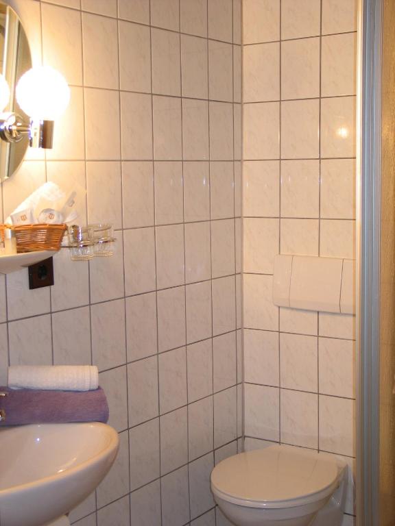 Restaurant Landgasthof Zum Wiesengrund - Habitación Doble