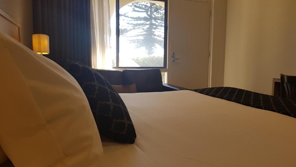 Largs Pier Hotel - Resim 35