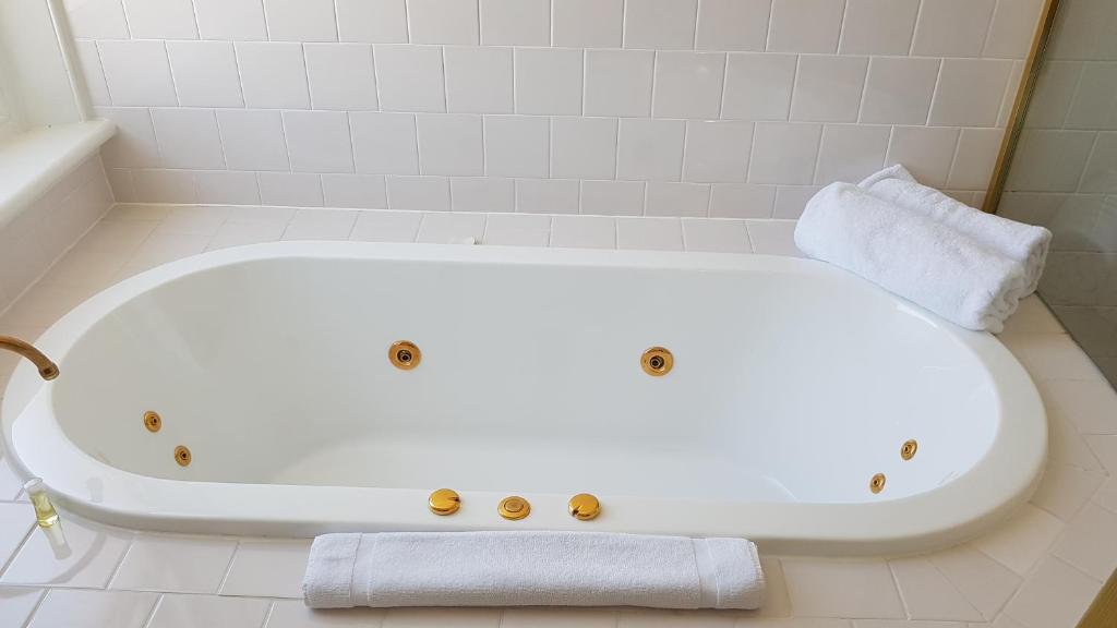 Largs Pier Hotel - Resim 32