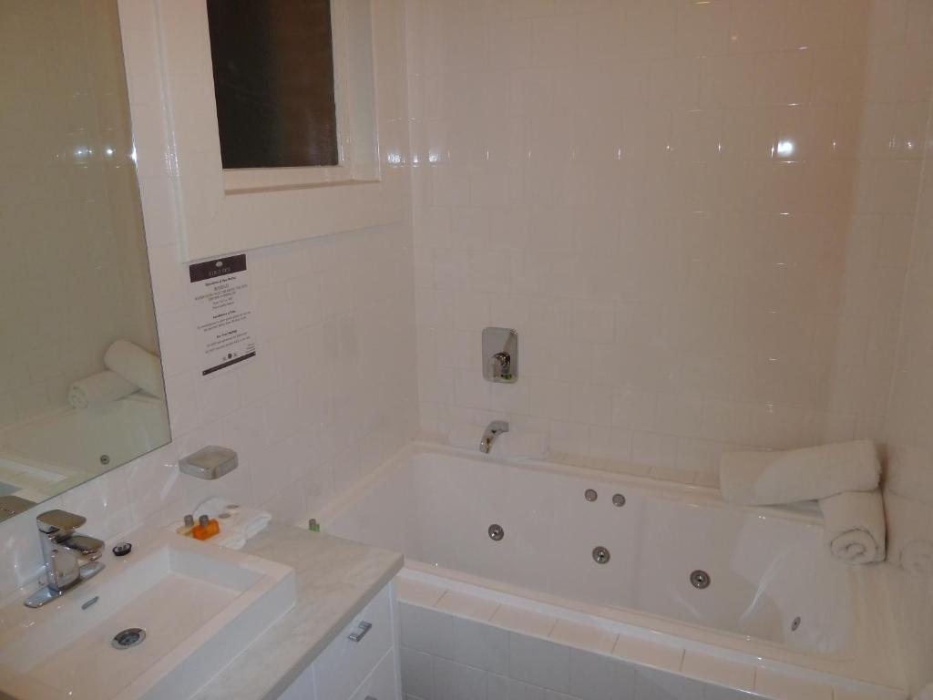 Largs Pier Hotel - Resim 31