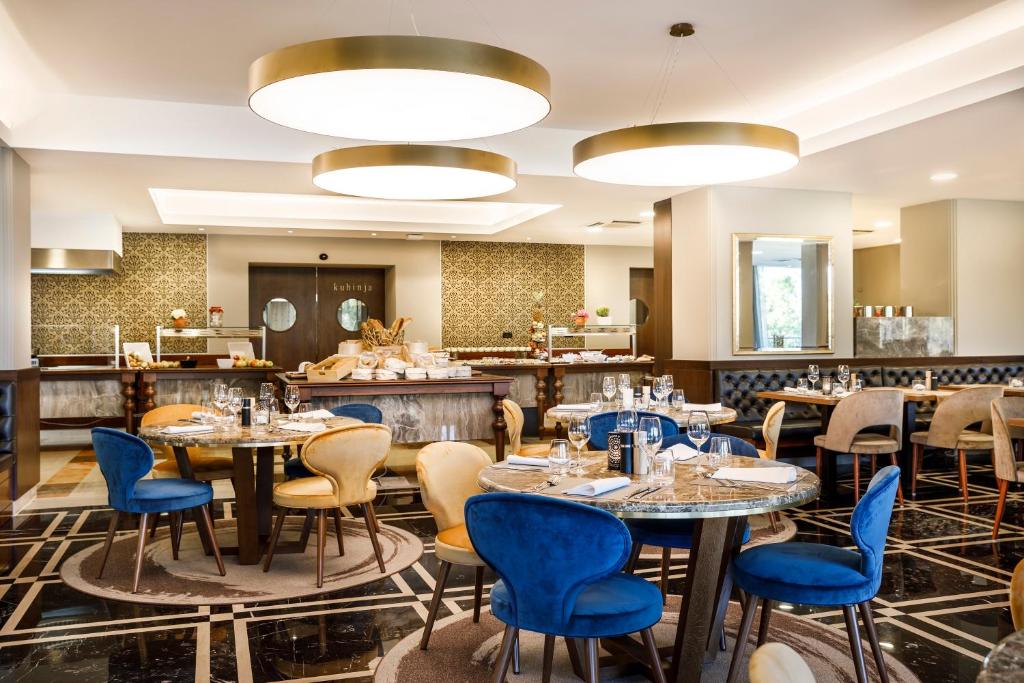 Restaurace v ubytování Imperial Heritage Hotel, Valamar Collection