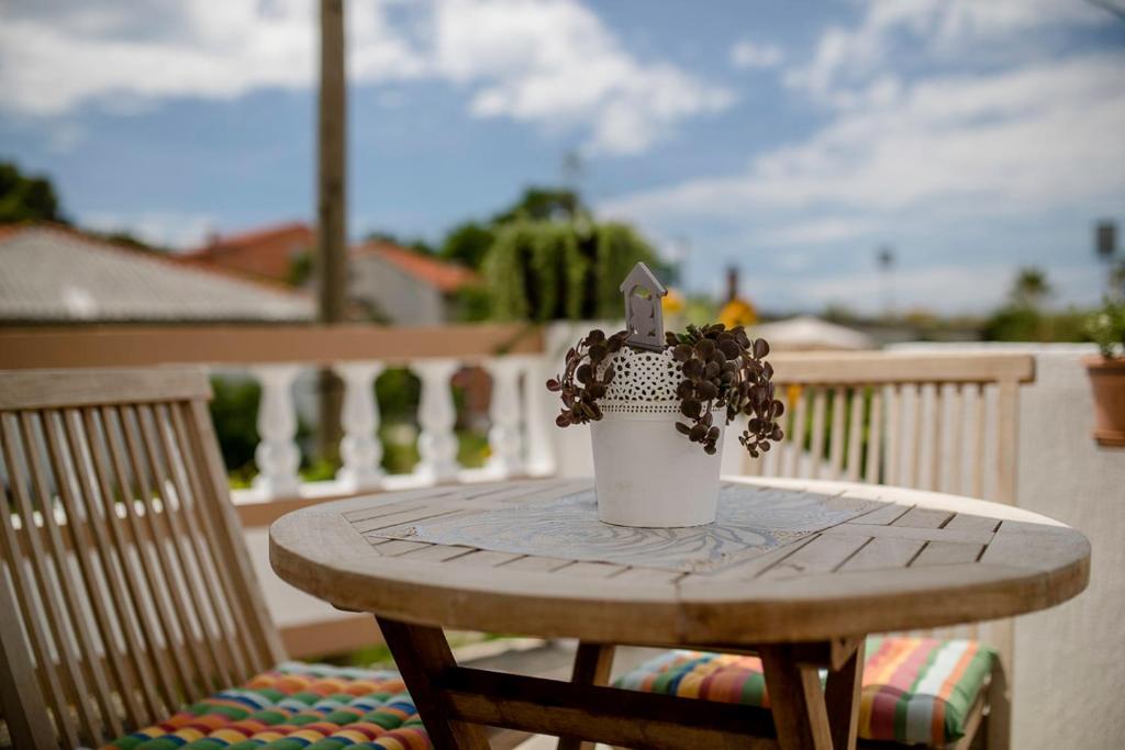 Balkón alebo terasa v ubytovaní Apartman Jasmina