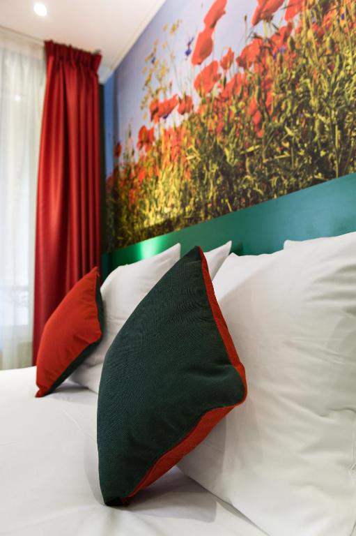 
Business Single Room
