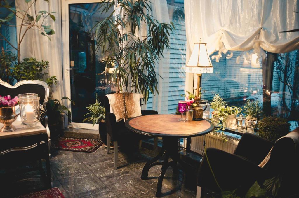 Dwór Giemzów Hotel - Autostrada A1 - Resim 41