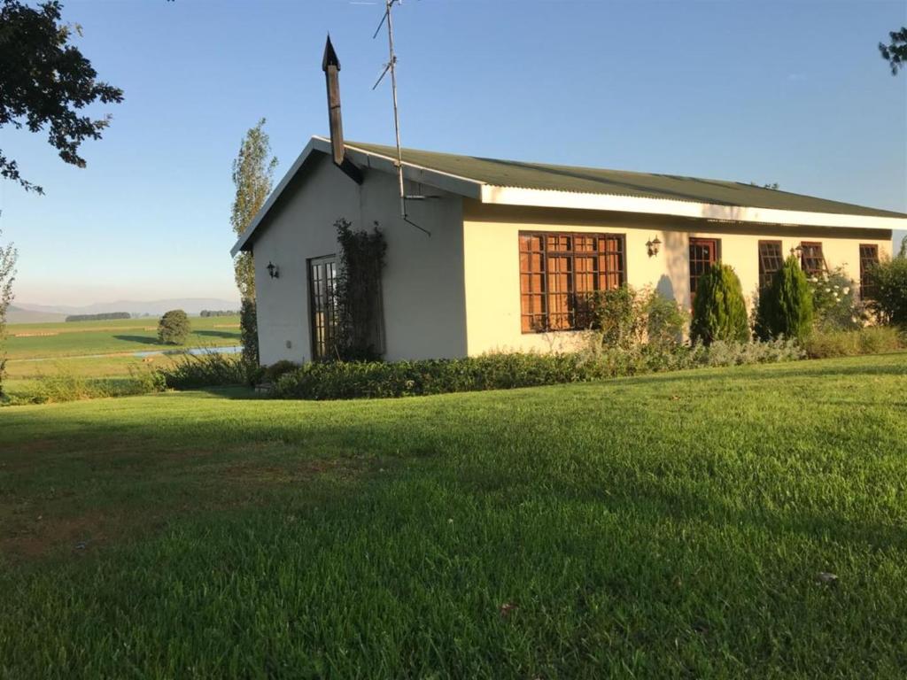 KarMichael Farm - Two-Bedroom Chalet