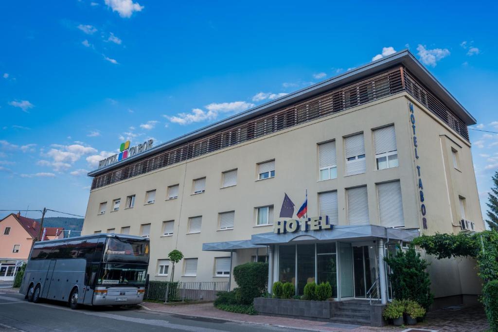 Hotel Tabor Maribor - Resim 23
