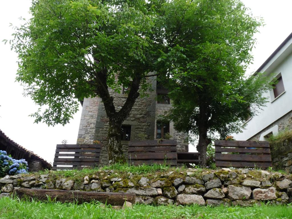 O edifício em que the country house se localiza