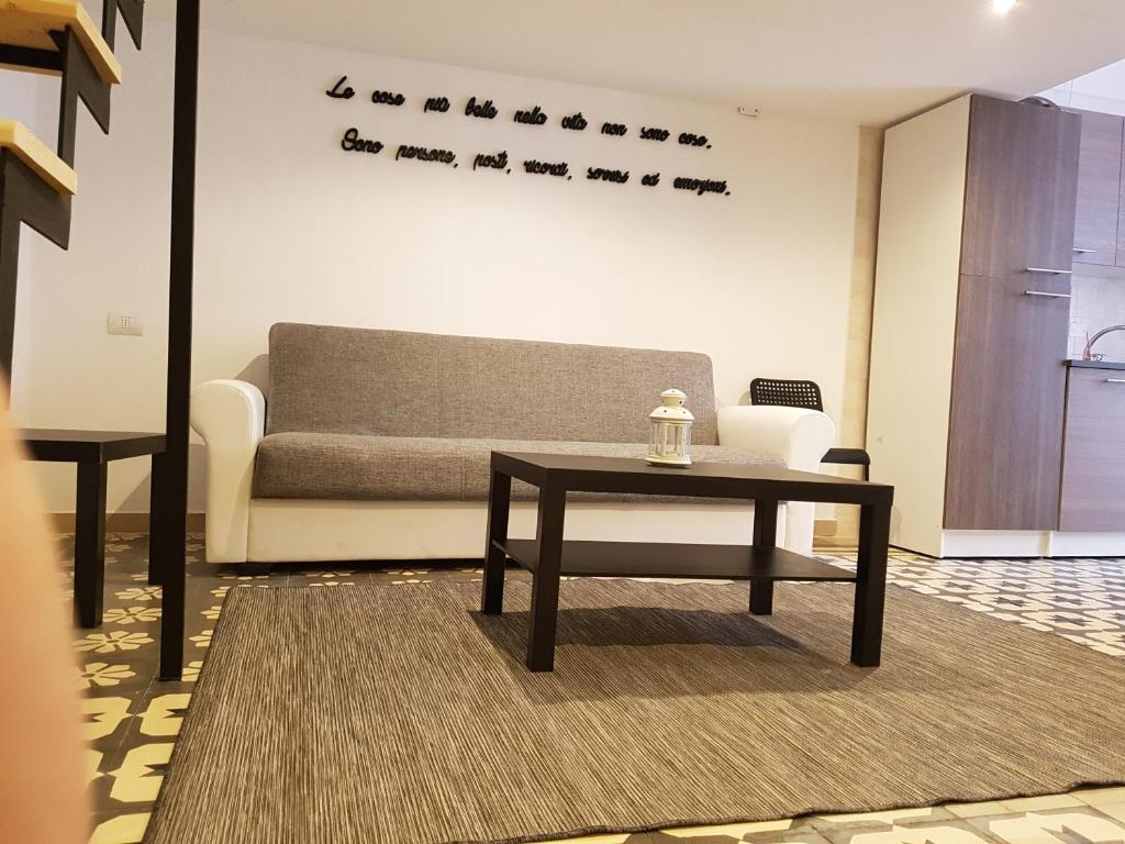 Dimora Sasi Locazione Turistica - Apartamento Con Balcón