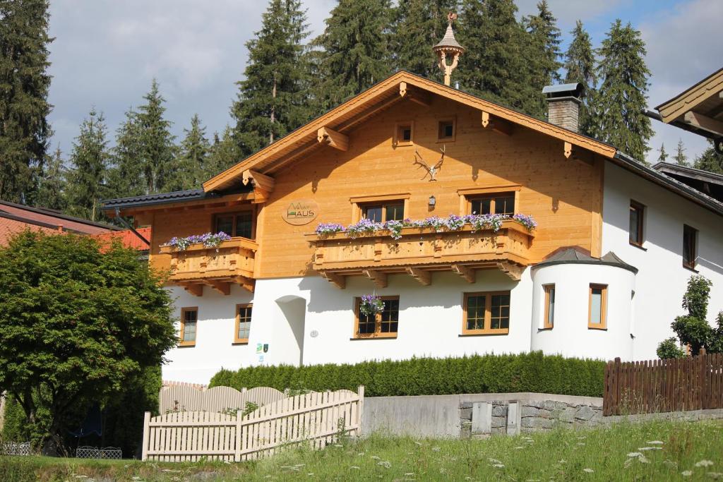 Fotografia z galérie ubytovania May-Haus v destinácii Bramberg am Wildkogel