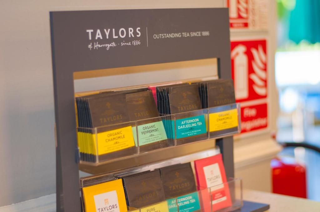 Stableside Hostel at York Racecourse - Resim 31