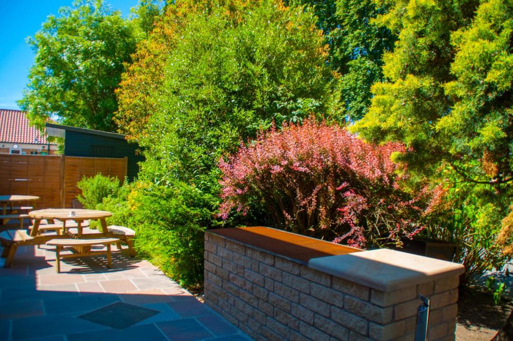 Stableside Hostel at York Racecourse - Resim 39