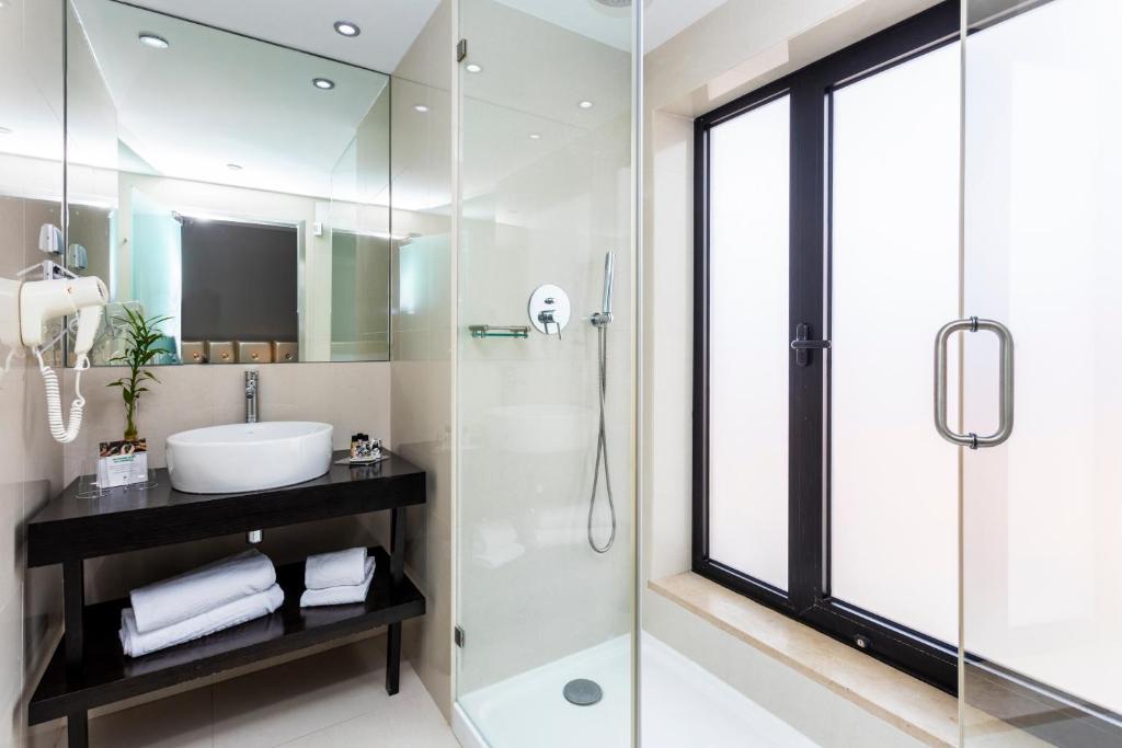 Czar Lisbon Hotel - Resim 16